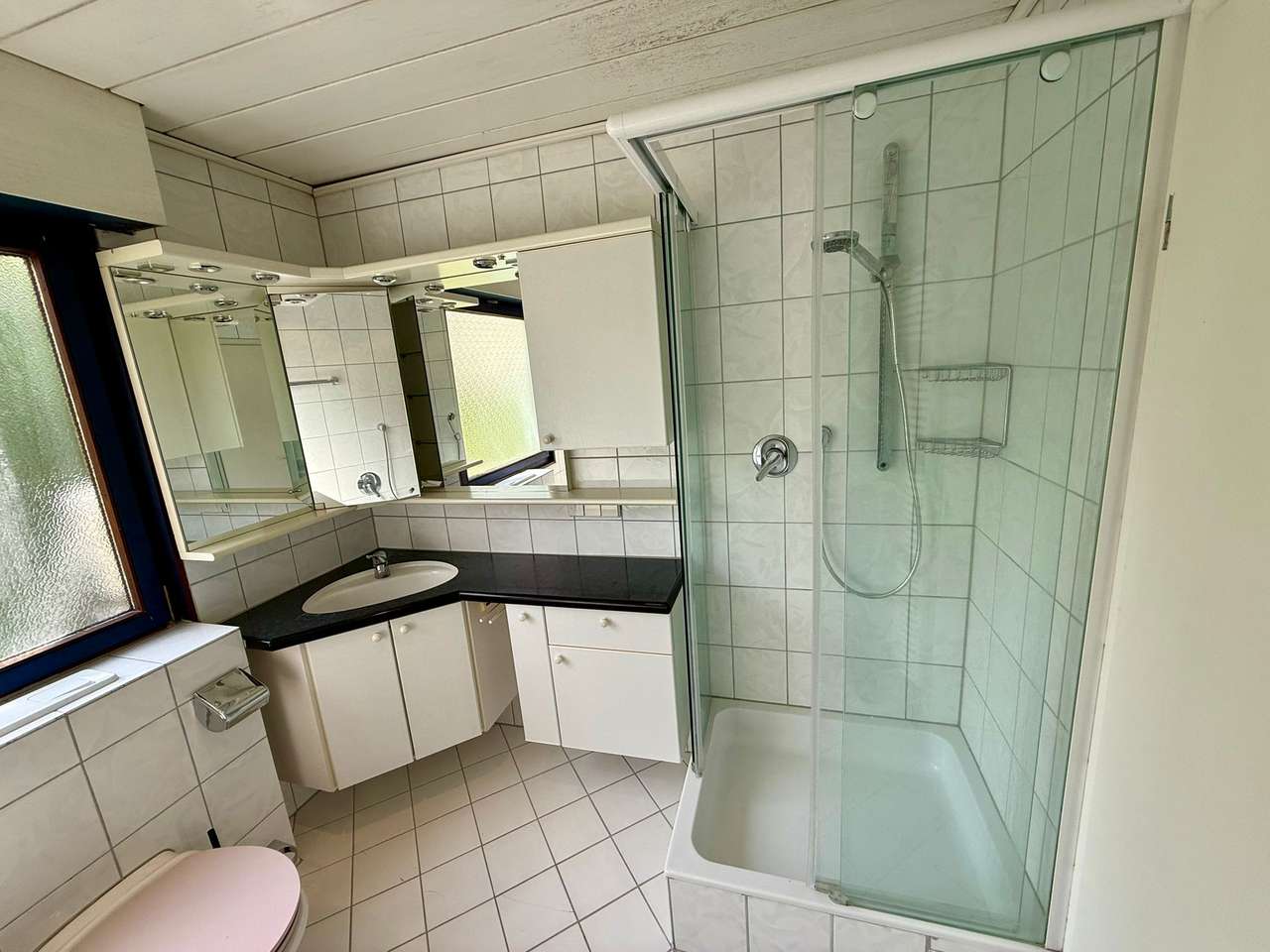 Badezimmer EG Badezimmer EG