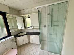 Badezimmer EG Badezimmer EG