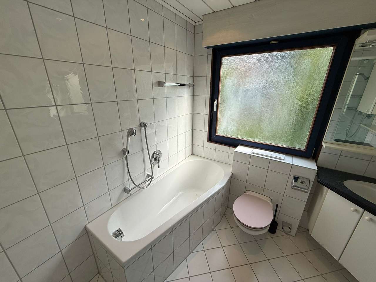 Badezimmer EG Badezimmer EG