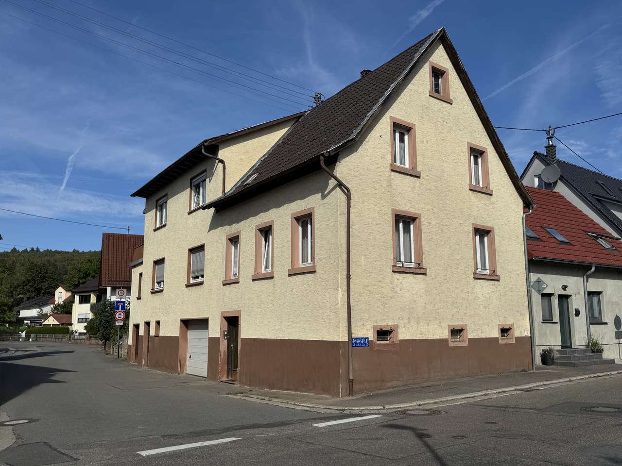 Charmantes 1-2 Familienhaus mit viel Potenzial im schönen Neckargemünd-Dilsbergerhof Charmantes 1-2 Familienhaus mit viel Potenzial im schönen Neckargemünd-Dilsbergerhof